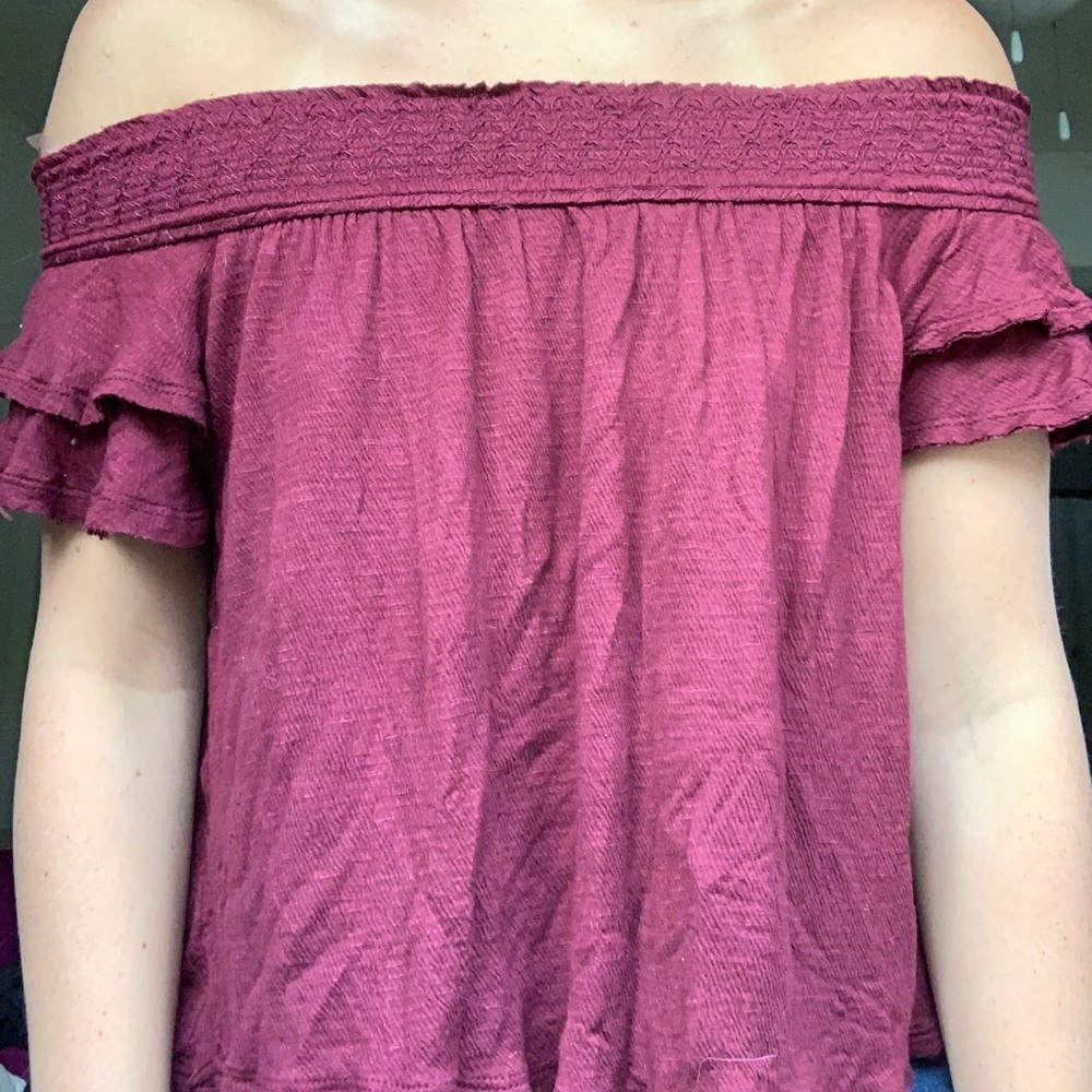 Embroidered Off the shoulder top